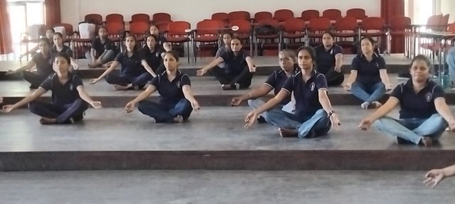 යෝගා වැඩසටහන 2025